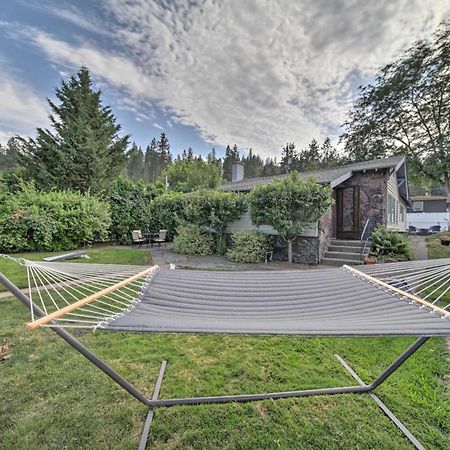 Bright And Airy Liberty Lake Abode With Backyard! Екстериор снимка